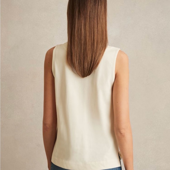 REISS- Mira She’ll Sleeveless Top - Picture 2 of 9